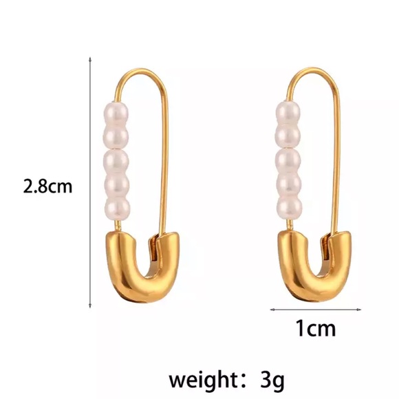 NEW 18K GOLD PEARL DAINTY STUD EARRINGS, NICE EARRINGS, CUTE EARRINGS - Picture 7 of 7